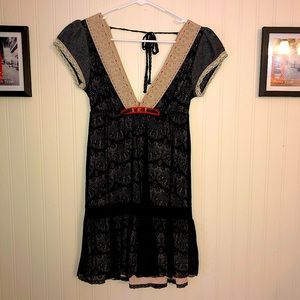 Short little black dress! Free People size 6